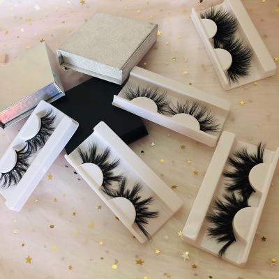 China Selected long long eyelash 3d mink natural faux mink eye lashes with lashes box/case for sale