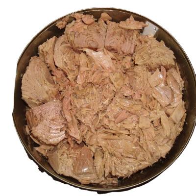 China High quality canned food canned tuna canned chunck flakes in tomato sauce 155g 185g brine vegetable oil for sale