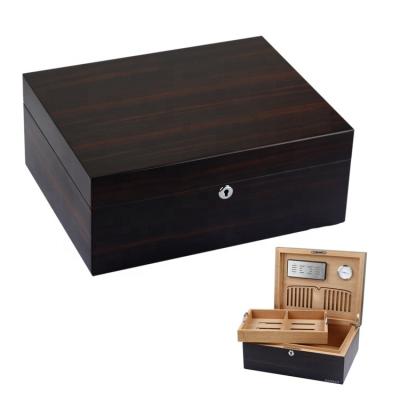 China Cigar Wooden Box Mahogany Cedar Cigar Eco-friendly Temperature Controlled Humidifier for sale