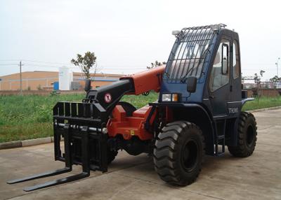 Chine le poids de l'opération 12500KG télescopant le chariot élévateur de boom, 5 tonnes 10m a prolongé le chariot élévateur de boom à vendre