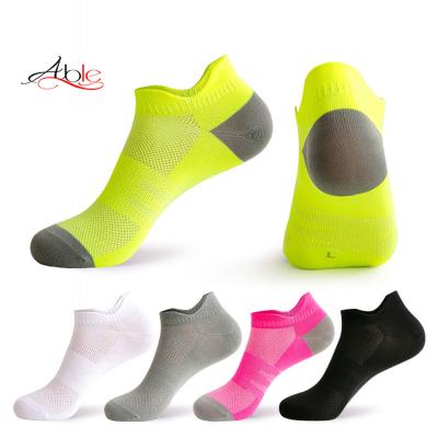 China Kaos able QUICK DRY Khaki Olahraga Yoga Calcetines Hiking Meias Sock Calzini unisex Corap Logo Grip Running Sport Womens custom made bangs for sale