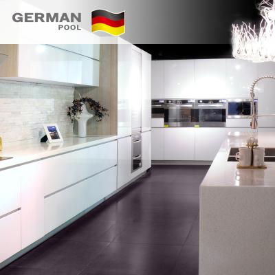 China Modern German Pool Kitchen Cabinetry - Custom Color Cabinet GP09 for sale