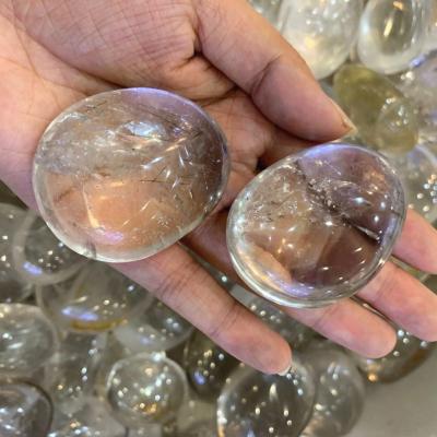 China Europe Wholesale Natural Crystal Quartz Palm Chakra Feng Shui Quartz Healing Stone Gifts for sale