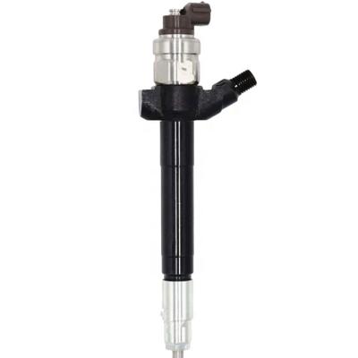 China high quality diesel engine injector diesel engine common rail fuel injector 095000-7060 for sale