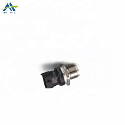 China YUCHAI Durable In Service Common Fuel Pressure Sensor 0281002937 for sale