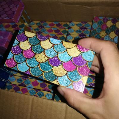 China Wholesale Criss-Cross Empty Eyelash Mermaid Box Packaging Fish Scale Mermaid Paper Box for sale