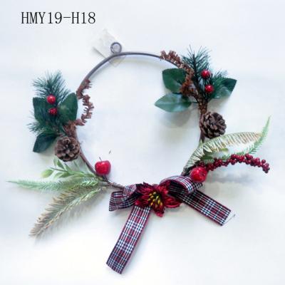 China Eco-Friendly Maniac Handmade Red Berries Pine Cone Snow Christmas Wreath for sale