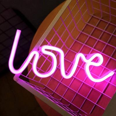 China Custom Waterproof Buildings Neon Light Acrylic 12V Neon Sign Welcome Letter Wedding Led Signs For Front Door for sale