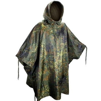 China Long Camouflage Rain Coat Waterproof German Rain Poncho for sale