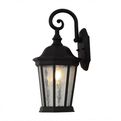 China Morden Outdoor Lamp, Dusk to Dawn Porch Lamp, Rust Proof Aluminum Waterproof Wall Lamp and Sports Activation for Entryway Garage for sale