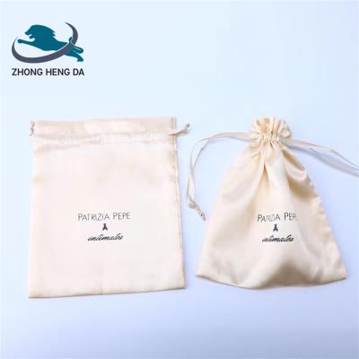 China Custom Made Custom White Satin Toiletry Bag Logo Gift for Small Shoe Accessories for sale