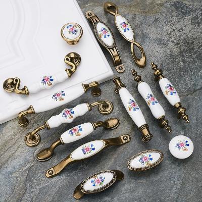 China Contemporary Hot Selling Retro Ceramic Furniture Handle Drawer Dresser Wardrobe Sideboard Pulls Handle Pull for sale