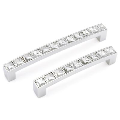 China Good Price Industrial Simple Structure Zamak Crystal Pull Handle Cabinet Knobs For Dresser And Wardrobe for sale