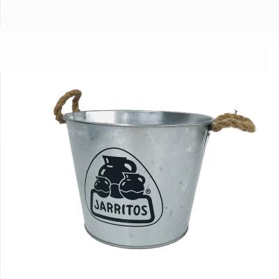 China Sliver Waterproof French Style Iron Metal Durable Galvanized Buckets for sale