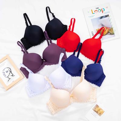 China Girl's QUICK DRY Custom Size 32 A Cup Small Women's Seamless Panties Bras Brief Sets Radio Lift Up Bra for sale