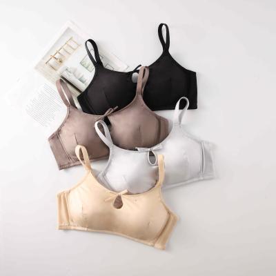 China Dropshipping QUICK DRY girls shape simple solid color lift up bra wireless comfort women seamless bra for sale