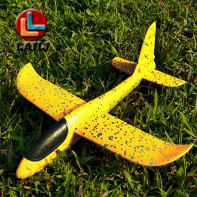 China Wooden Game 48cm Foam PPE Plane Wooden Hand Throwing Plane Model for sale