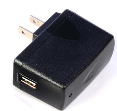 China Portable USB Charger,EU/USA plug USB Home Wall Charger Colorful USB Charger for iphone for sale