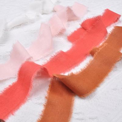 China Viable Fringed Edges Hand Dyed Printed Cotton Ribbon for Rustic Wedding Invitation Ties Favors Gift Wrapping Party Decor Bows for sale