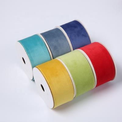 China High tenacity high quality wholesale custom made home decor patterned cut/smooth edge embossed velvet ribbon for sale