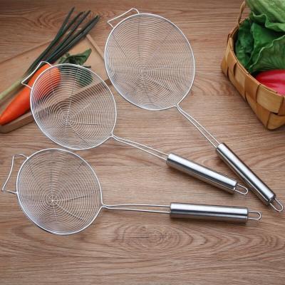 China Sustainable Stainless Steel Spider Sieve Skimmer Pocket Cooking Kitchen Utensils Wire Sieve Pasta Frying Sieve for sale