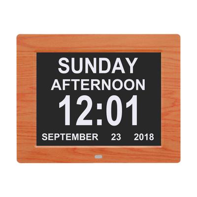 China Digital Day Clock Dementia Talking Clock With Time, Day And Date, 7 Month Alarms For Vision Impaired Memory Loss Elderly for sale