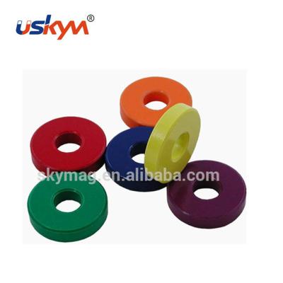 China Industrial magnet Y10 Ring Ferrite Magnet colorful spray painted for sale