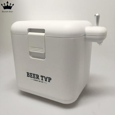 China Viable Beverage Coolers and Holders Mini Portable Plastic Beer Type Ice Cooler Box for Outdoor, Picnic for sale