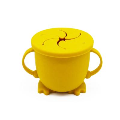 China New Design BPA Spill Proof Toddler Free Baby Food Catcher Silicone Independent Training Snack Cup for sale