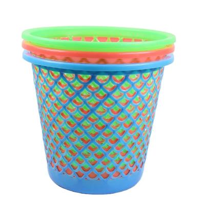 China Sustainable Household Plastic Trash Can Circular Hollowed Out Paper Basket Office Toilet Waste Paper Basket for sale