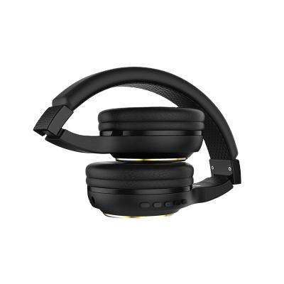 China Hot Selling Waterproof Headphones Laptop Gaming Stereo Sports Noise Cancel Wireless Mic Wireless Headphones for sale