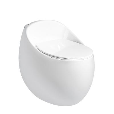 China 2021 Hot Sale Modern Hung Toilet Modern Design One Piece Wall Egg Toilet Ceramic Toilet for sale