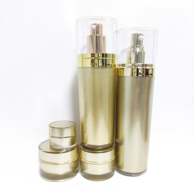 China Luxury Plastic Cosmetic Packaging Cosmetics Perfume Spray Cream Bottle for sale