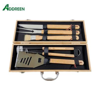 China Sustainable Custom Grilling Set With 5 Useful BBQ Grilling Tools Barbecue Tools for sale