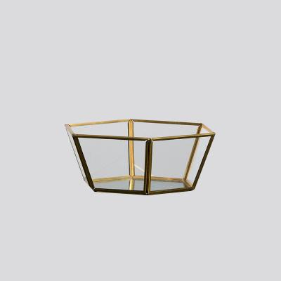 China METAL FRAME ECO-FRIENDLY BOWL DESIGN MINI FLOWER GREENHOUSE GEOMETRIC HOME DECOR USE for sale