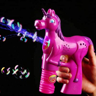 China Eco-Friendly Bubble Blaster Gun 7 Inch Led Light Up Unicorn Soap Bubble Gun Toy With 2 Solution Bottles for sale