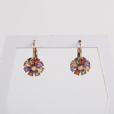 Cina 925 a forma di pera Sterling Silver Gemstone Earrings Noble CZ Sterling Silver Earrings in vendita