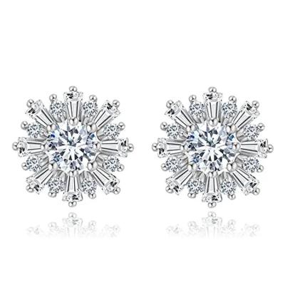 China Decorous 925 Silver CZ Earrings , 0.8g Sterling Silver Cubic Zirconia Earrings For Women for sale