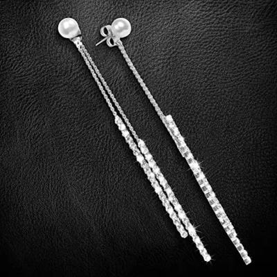 China Pendientes de plata de la CZ del aro 925 del rayo, pendientes de cadena del descenso largo 0.8g en venta