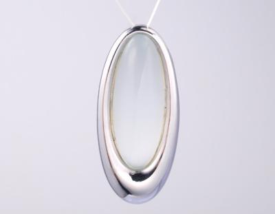 China Elegant 925 Sterling Silver White Jade Necklace Pendant For Ladies And Gentlemen for sale