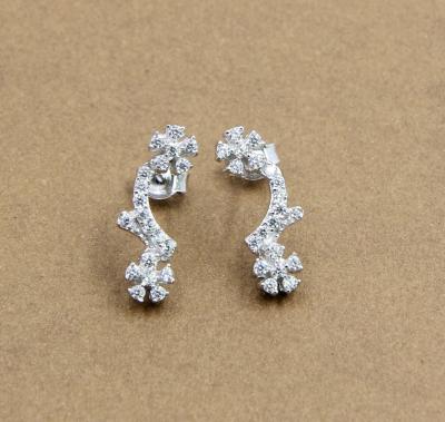 Chine 925 Argent sterling Cube Zirconia Boucles d'oreilles Fils Boucle d'oreille Forme de fleur Argent sterling Boucles d'oreilles de fleur CZ Papillon à vendre