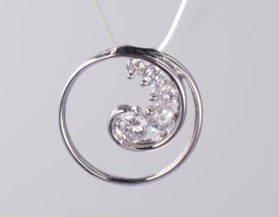 China Geometric Series Round Delicate 925 Silver CZ Geometric Pendant Customizable With 46cm Chain   925 Silver CZ Pendant for sale