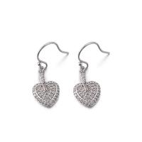 中国 OEM Double Heart Stud Earrings 2.91g 6mm Cubic Zirconia Stud Earrings 販売のため