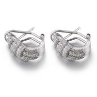 中国 3.88g 925 Sterling Silver Hoop Earrings AAA 2mm Cubic Zirconia Stud Earrings 販売のため