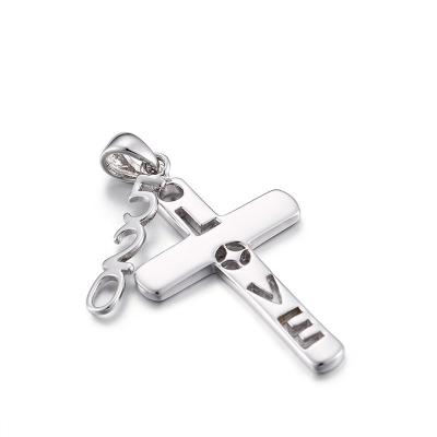 China colar do pendente da carta de amor do OEM do pendente da cruz de 2.89g Sterling Silver CZ à venda