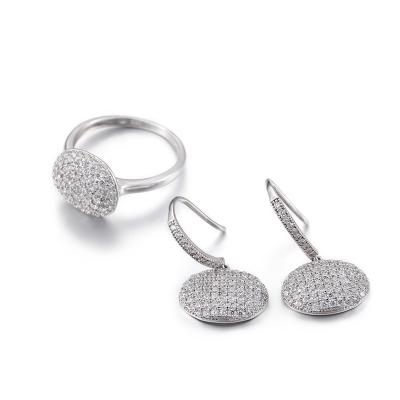 China 4.45g hechos a mano cuelgan los pendientes de plata del perno prisionero de los pendientes S925 para las mujeres en venta