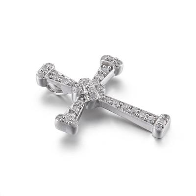 中国 抗アレルギーのWhite Cross Pendant For Women Silver Plated 1.5mm 販売のため