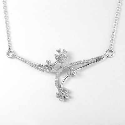 China St gemelo simétrico Christopher Pendant de Sterling Silver Necklaces 4.98g de la flor 925 en venta