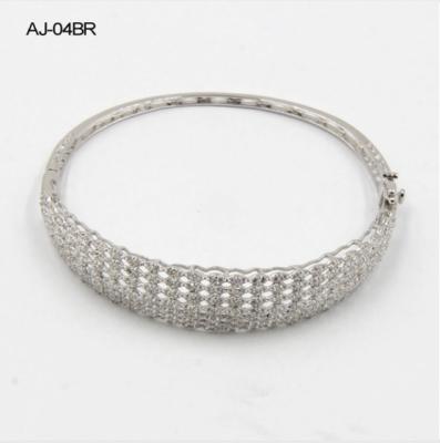 中国 9.15g 925 Sterling Silver Bangles AAA+CZ Silverの保守党Burch Bracelets 販売のため