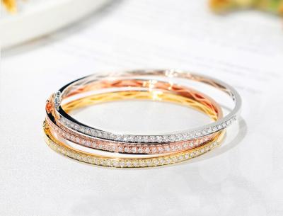 中国 3.0mm 18K Gold Diamond Bangle 1.00ct 18K Tri Color Bracelet 販売のため